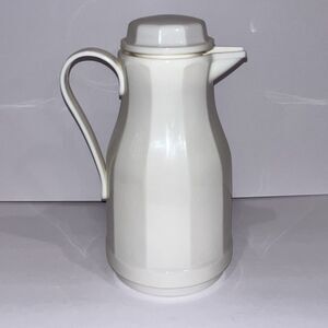 Vintage Insulated Coffee Tea Thermal Pitcher Server Vacuum Carafe White Granny